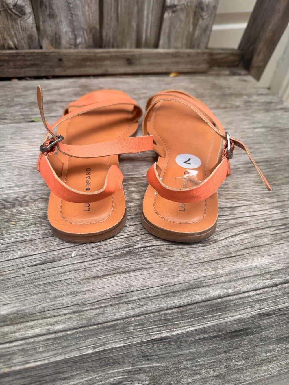 Lucky Brand Coral/Tan Strappy Sandals size 7